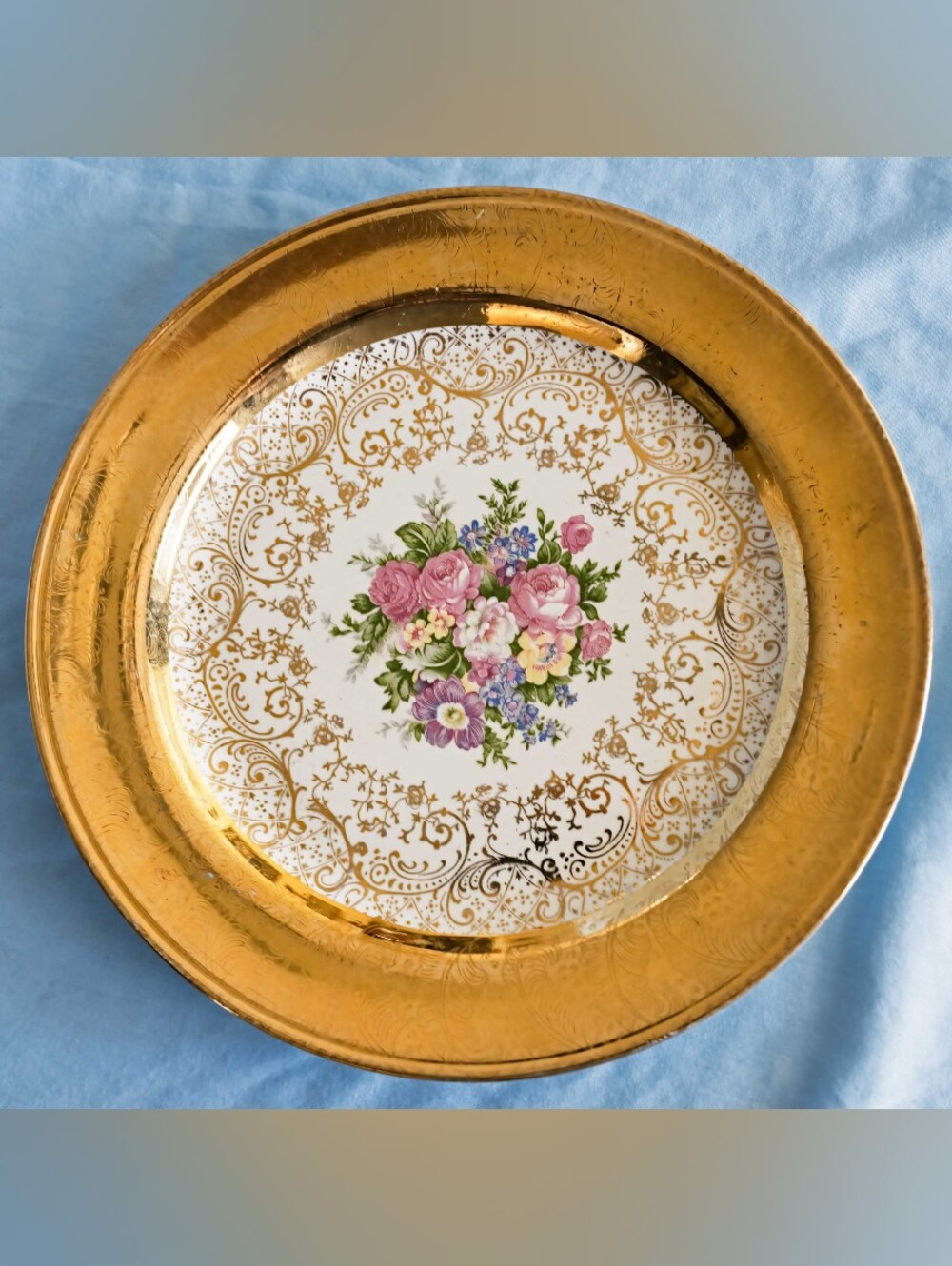 Beautiful Homer Laughlin Eggshell Nautilus USA Dinner Plate With 22k Gold